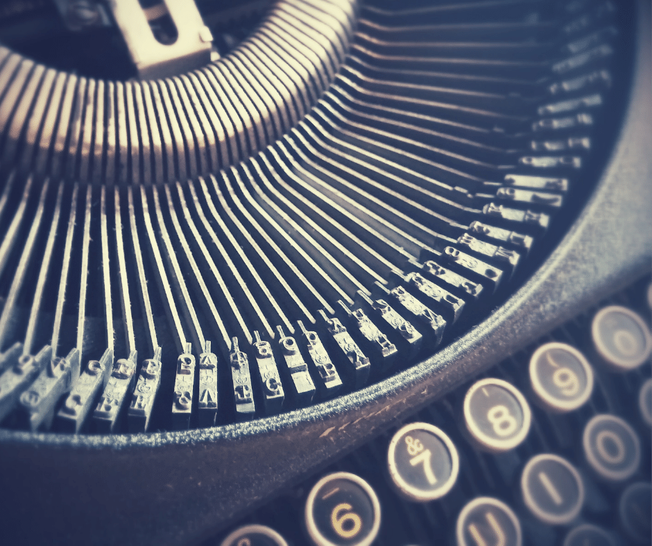 Typen einer alten Schreibmaschine